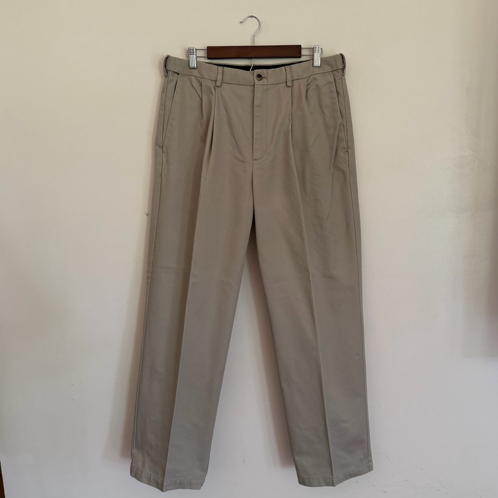 Haggar No Iron Khaki Cotton Dress Pants Men’s 36x32 Business Casual Slacks